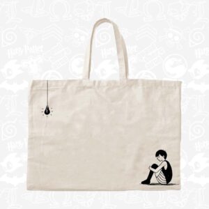 توت بگ Omori طرح White Space